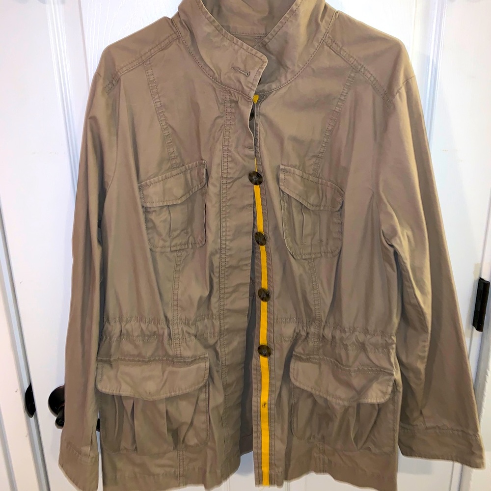 Khaki cargo jacket - woman’s XL